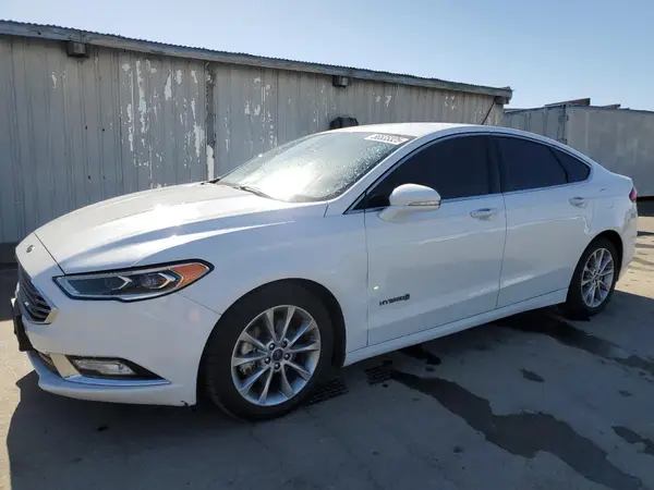 3FA6P0LU9HR409197 2017 FORD FUSION - Image 1
