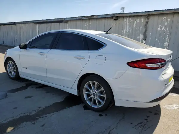 3FA6P0LU9HR409197 2017 FORD FUSION - Image 2