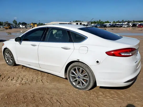 3FA6P0LU9HR409393 2017 FORD FUSION - Image 2
