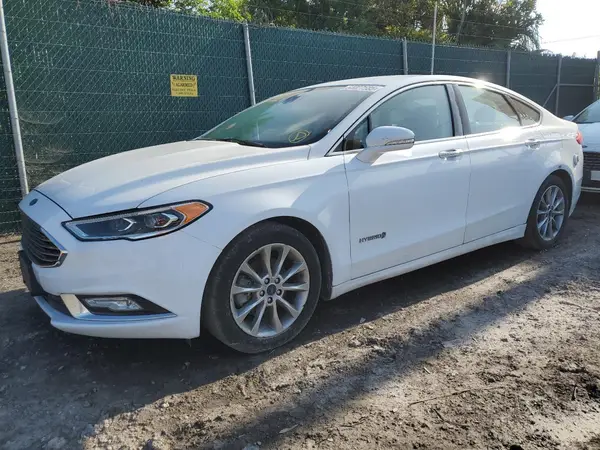 3FA6P0LU9HR409474 2017 FORD FUSION - Image 1
