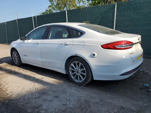 3FA6P0LU9HR409474 2017 FORD FUSION - Image 2
