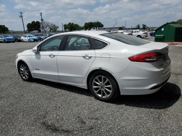 3FA6P0LU9HR409569 2017 FORD FUSION - Image 2