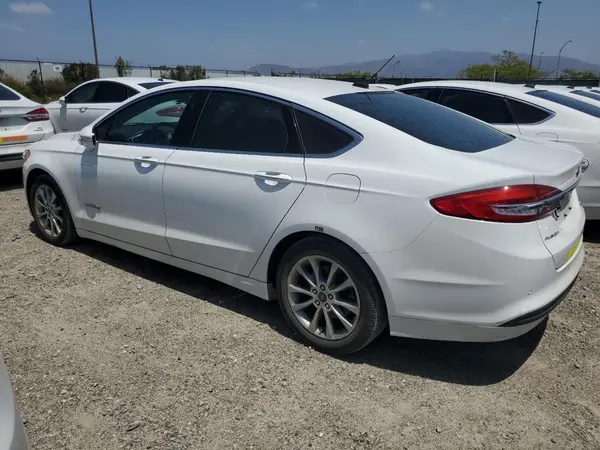 3FA6P0LU9HR409698 2017 FORD FUSION - Image 2
