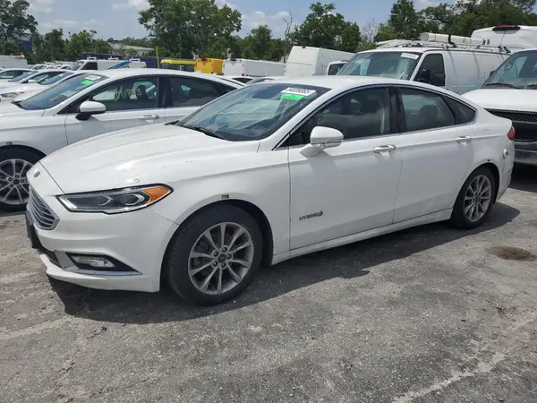 3FA6P0LU9HR409717 2017 FORD FUSION - Image 1