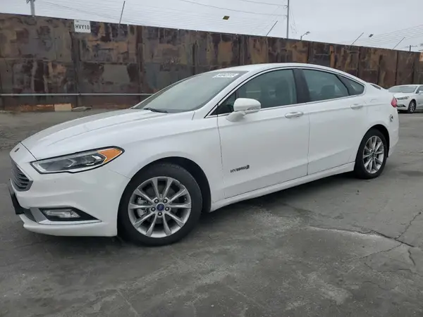 3FA6P0LU9HR409765 2017 FORD FUSION - Image 1