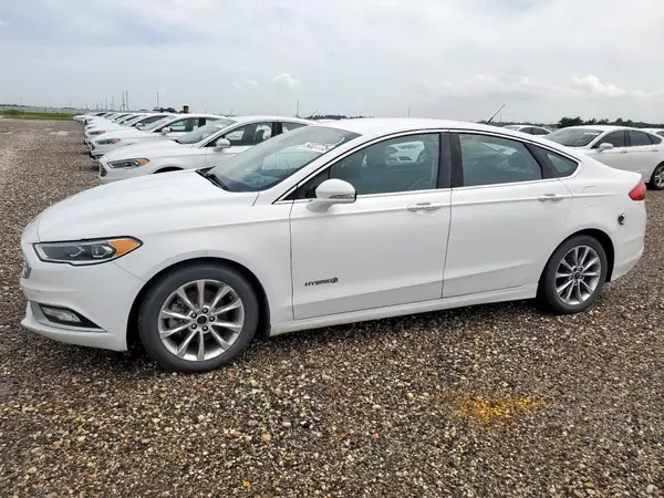 3FA6P0LU9HR410141 2017 FORD FUSION - Image 1