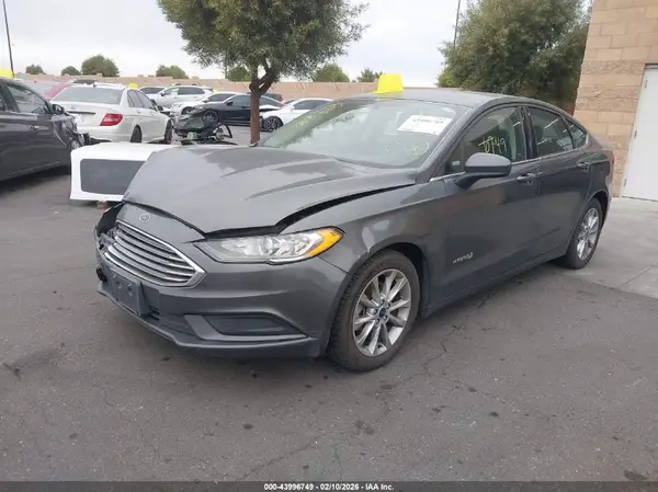3FA6P0LU9HR413816 2017 FORD FUSION - Image 2