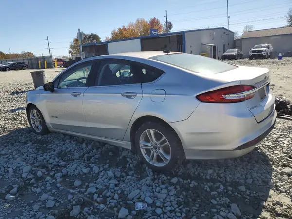 3FA6P0LU9JR103218 2018 FORD FUSION - Image 2