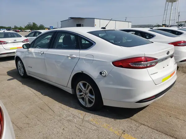 3FA6P0LU9JR118723 2018 FORD FUSION - Image 2
