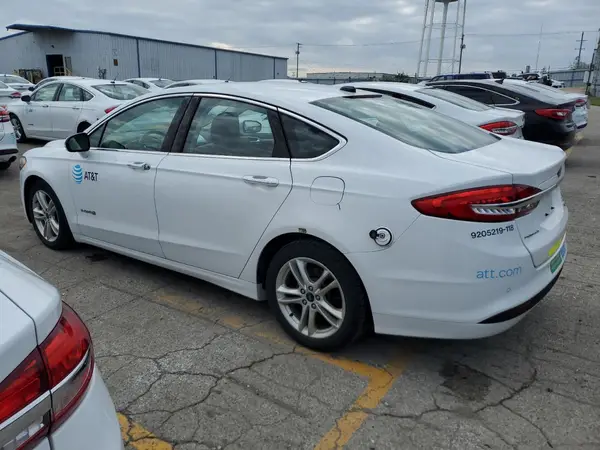 3FA6P0LU9JR118754 2018 FORD FUSION - Image 2