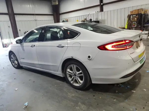 3FA6P0LU9JR118818 2018 FORD FUSION - Image 2