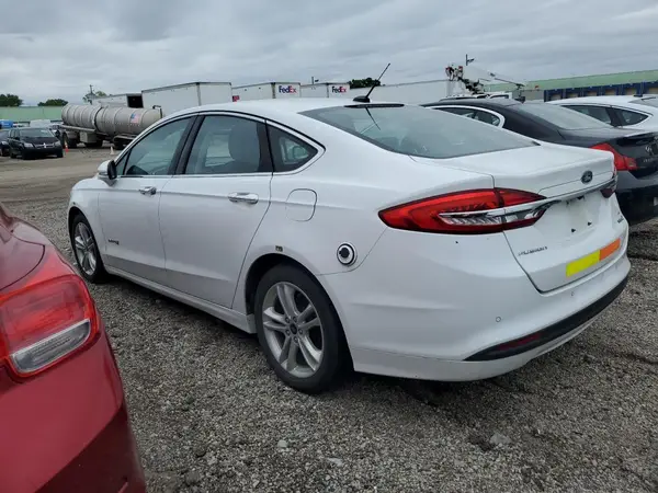 3FA6P0LU9JR118852 2018 FORD FUSION - Image 2