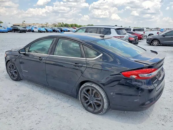 3FA6P0LU9JR123999 2018 FORD FUSION - Image 2