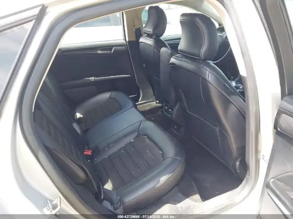 3FA6P0LU9JR131634 2018 FORD FUSION - Image 8