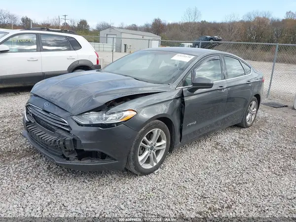 3FA6P0LU9JR131908 2018 FORD FUSION - Image 2