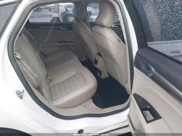 3FA6P0LU9JR133898 2018 FORD FUSION - Image 8