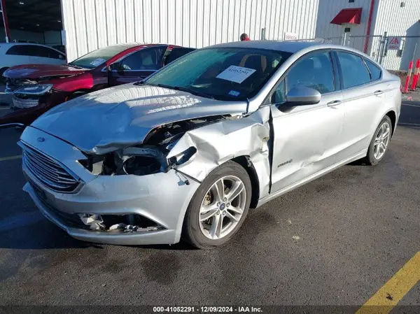 3FA6P0LU9JR141399 2018 FORD FUSION - Image 2