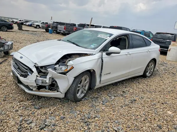3FA6P0LU9JR152712 2018 FORD FUSION - Image 1