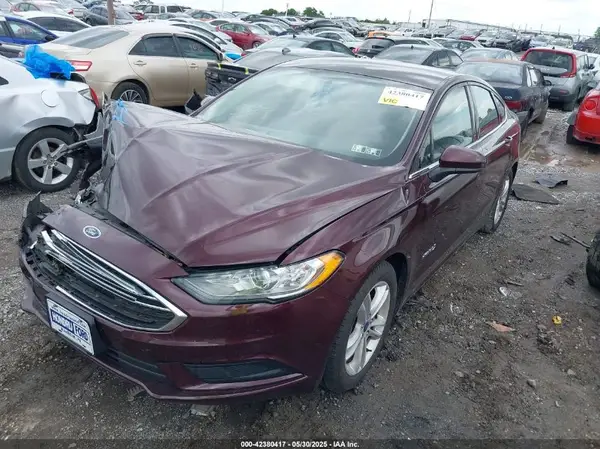 3FA6P0LU9JR153083 2018 FORD FUSION - Image 2