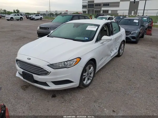 3FA6P0LU9JR171180 2018 FORD FUSION - Image 2