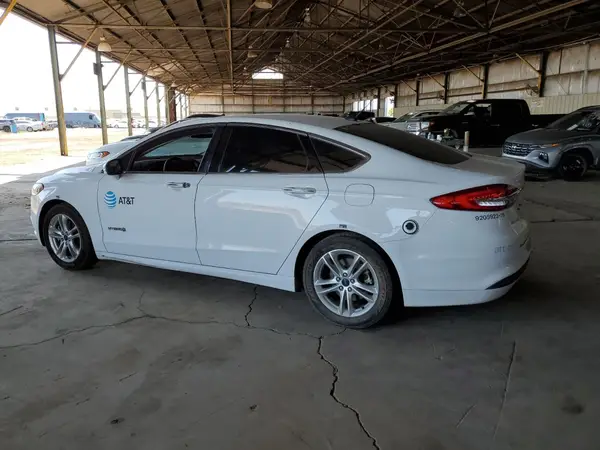 3FA6P0LU9JR171583 2018 FORD FUSION - Image 2