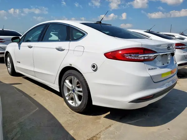 3FA6P0LU9JR171678 2018 FORD FUSION - Image 2