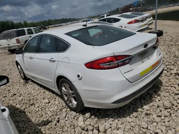 3FA6P0LU9JR171695 2018 FORD FUSION - Image 2