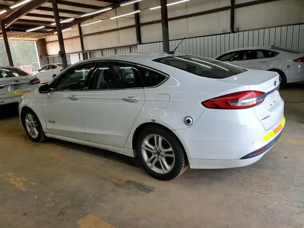 3FA6P0LU9JR171793 2018 FORD FUSION - Image 2