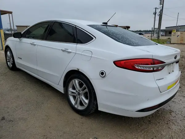 3FA6P0LU9JR171812 2018 FORD FUSION - Image 2