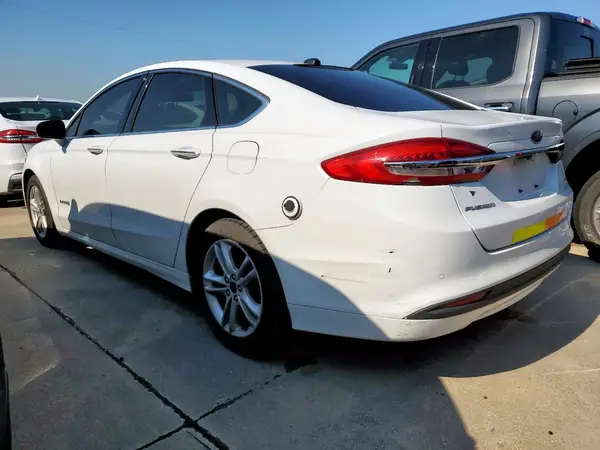 3FA6P0LU9JR171826 2018 FORD FUSION - Image 2