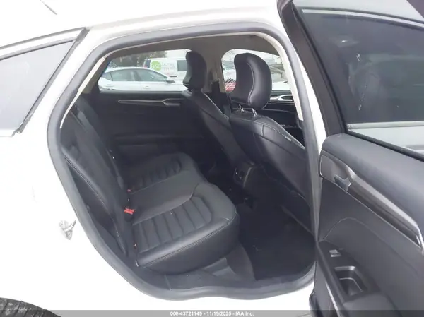 3FA6P0LU9JR171972 2018 FORD FUSION - Image 8