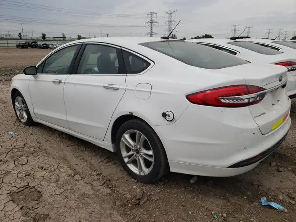 3FA6P0LU9JR172068 2018 FORD FUSION - Image 2