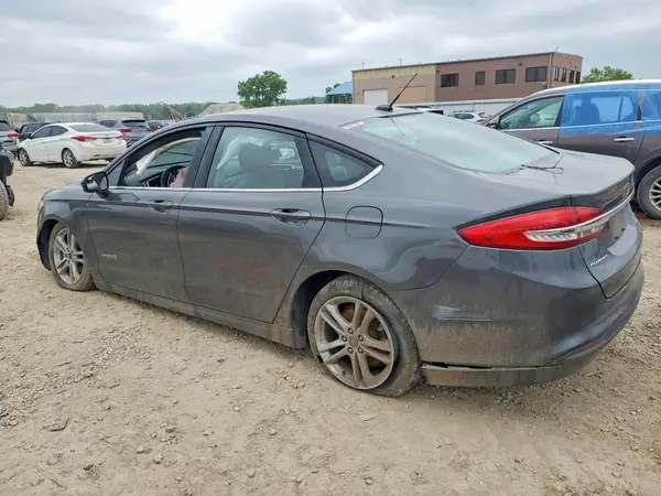 3FA6P0LU9JR172913 2018 FORD FUSION - Image 2