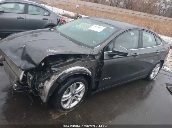 3FA6P0LU9JR173222 2018 FORD FUSION - Image 2