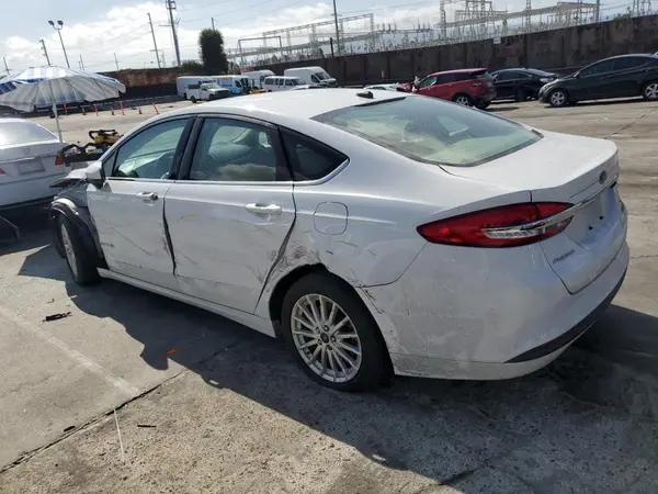 3FA6P0LU9JR173723 2018 FORD FUSION - Image 2