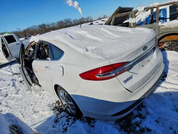 3FA6P0LU9JR177755 2018 FORD FUSION - Image 2