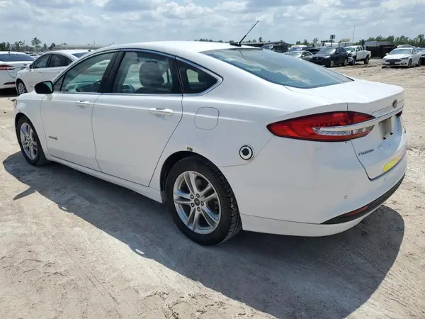 3FA6P0LU9JR178484 2018 FORD FUSION - Image 2