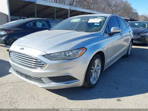 3FA6P0LU9JR179960 2018 FORD FUSION - Image 2