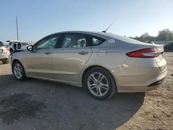 3FA6P0LU9JR208387 2018 FORD FUSION - Image 2