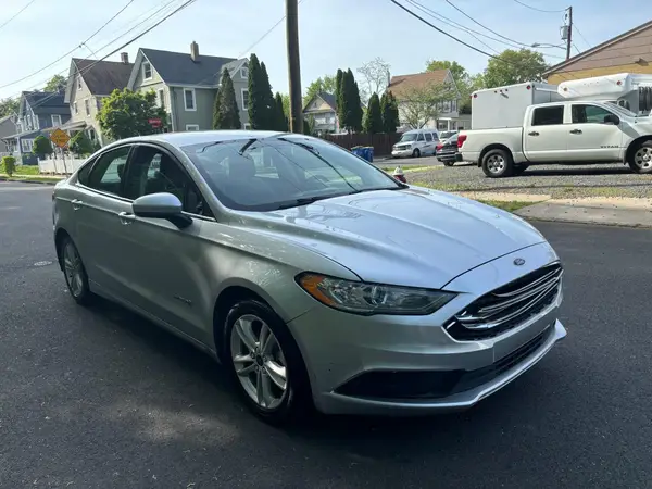 3FA6P0LU9JR208728 2018 FORD FUSION - Image 1