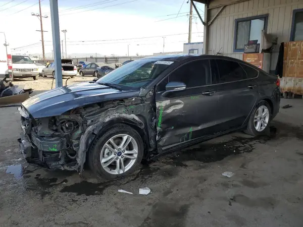 3FA6P0LU9JR214027 2018 FORD FUSION - Image 1