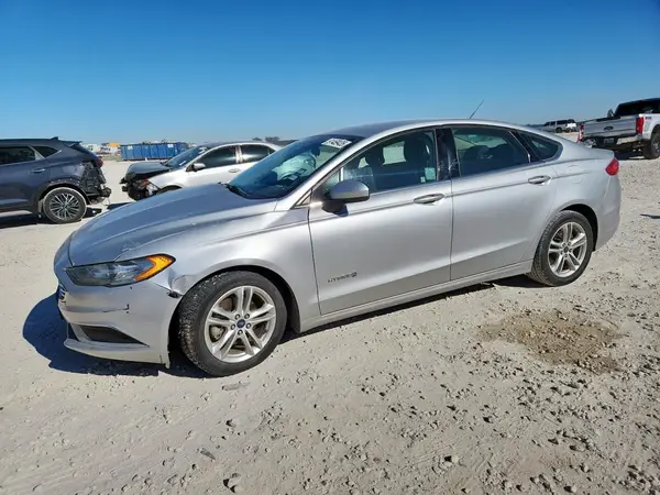 3FA6P0LU9JR214030 2018 FORD FUSION - Image 1