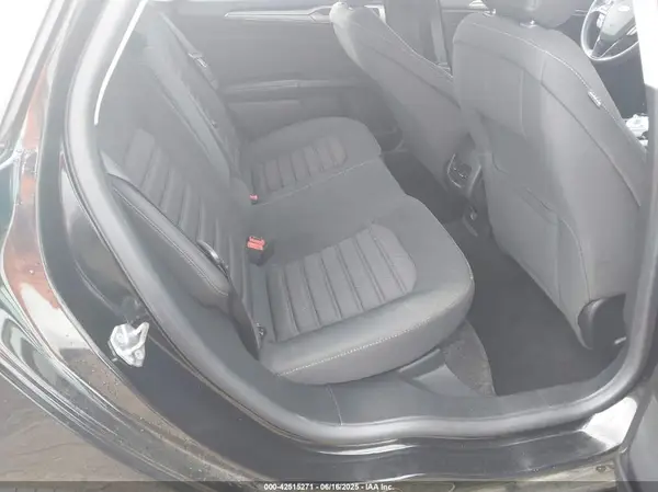 3FA6P0LU9JR219261 2018 FORD FUSION - Image 8
