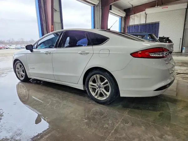 3FA6P0LU9JR221415 2018 FORD FUSION - Image 2