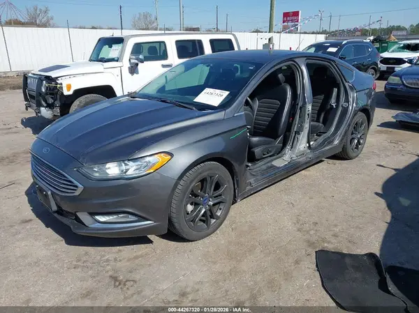 3FA6P0LU9JR231541 2018 FORD FUSION - Image 2