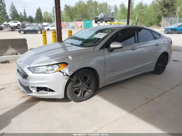 3FA6P0LU9JR235220 2018 FORD FUSION - Image 2