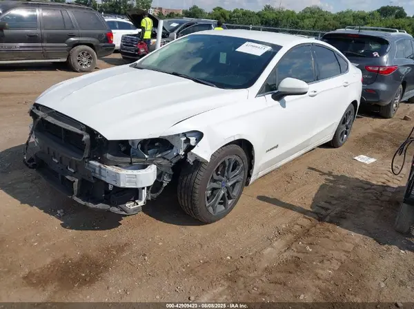 3FA6P0LU9JR242331 2018 FORD FUSION - Image 2