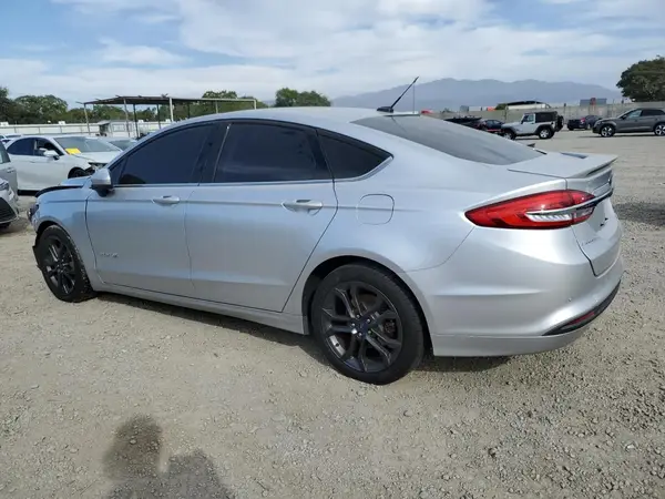 3FA6P0LU9JR246198 2018 FORD FUSION - Image 2