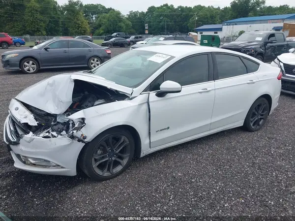 3FA6P0LU9JR248694 2018 FORD FUSION - Image 2