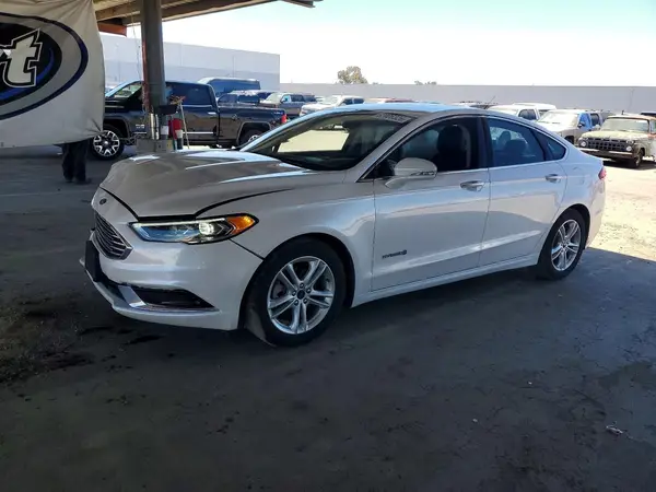 3FA6P0LU9JR253460 2018 FORD FUSION - Image 1